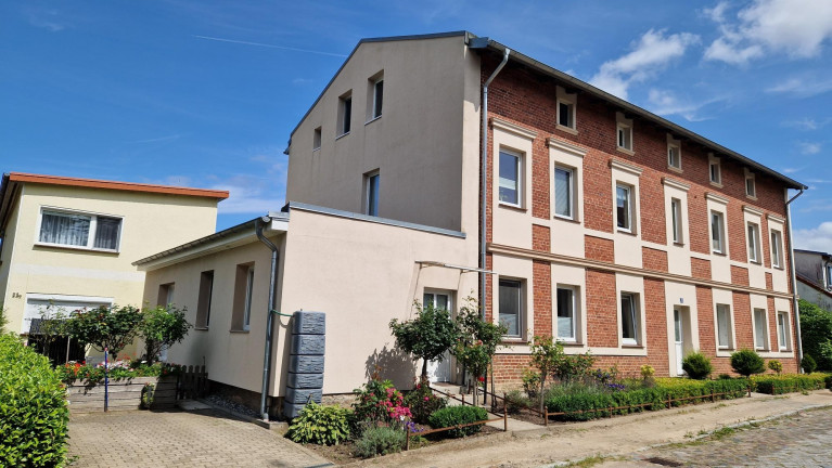 Rügen Seebad Altefähr: kernsaniertes MFH mit 7 Eigentumswohnungen