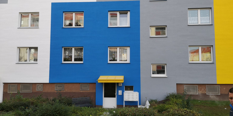 Altersgerecht modernisierte 4-Zimmer-Wohnung in Samtens mit Aufzug zu vermieten
