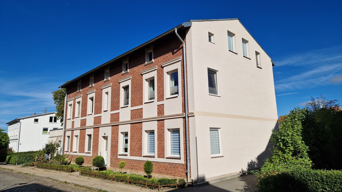 Straßenansicht neuer Giebel