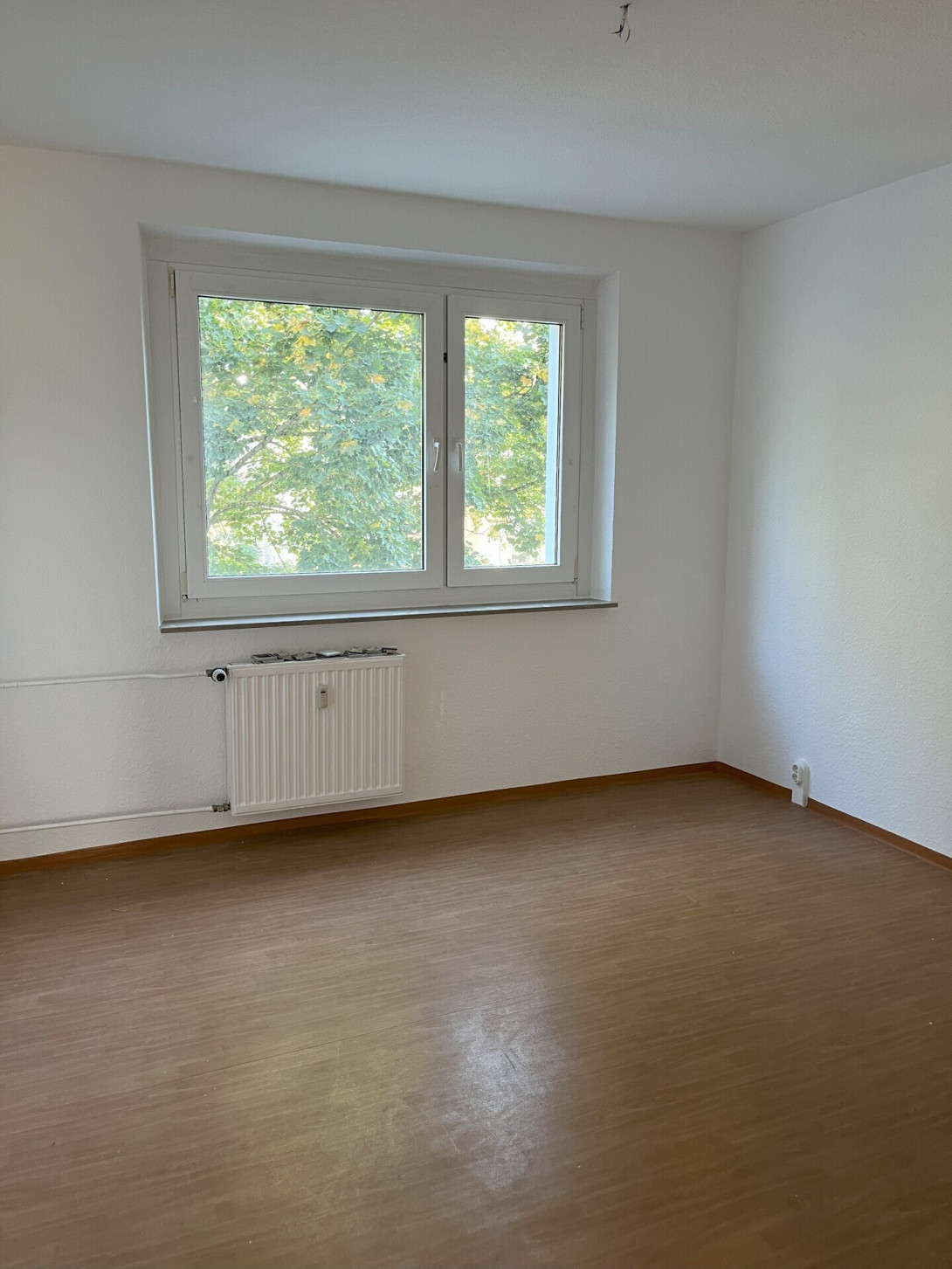 20251002_124519260_iOS