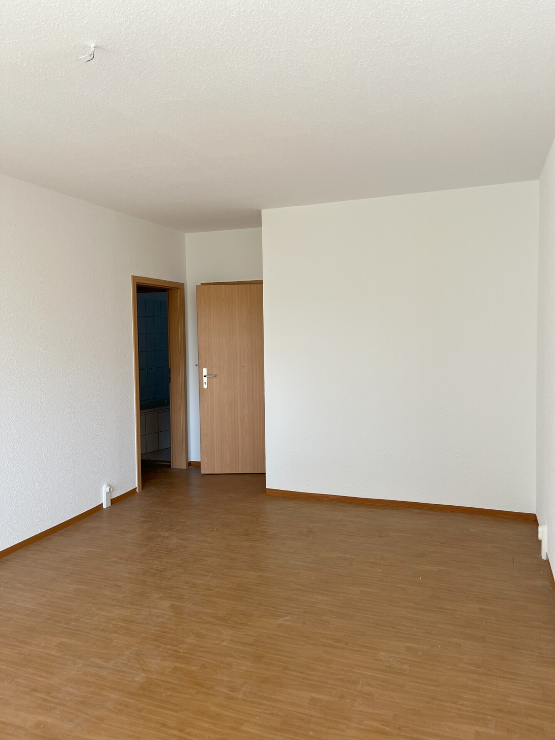 20251002_124444101_iOS